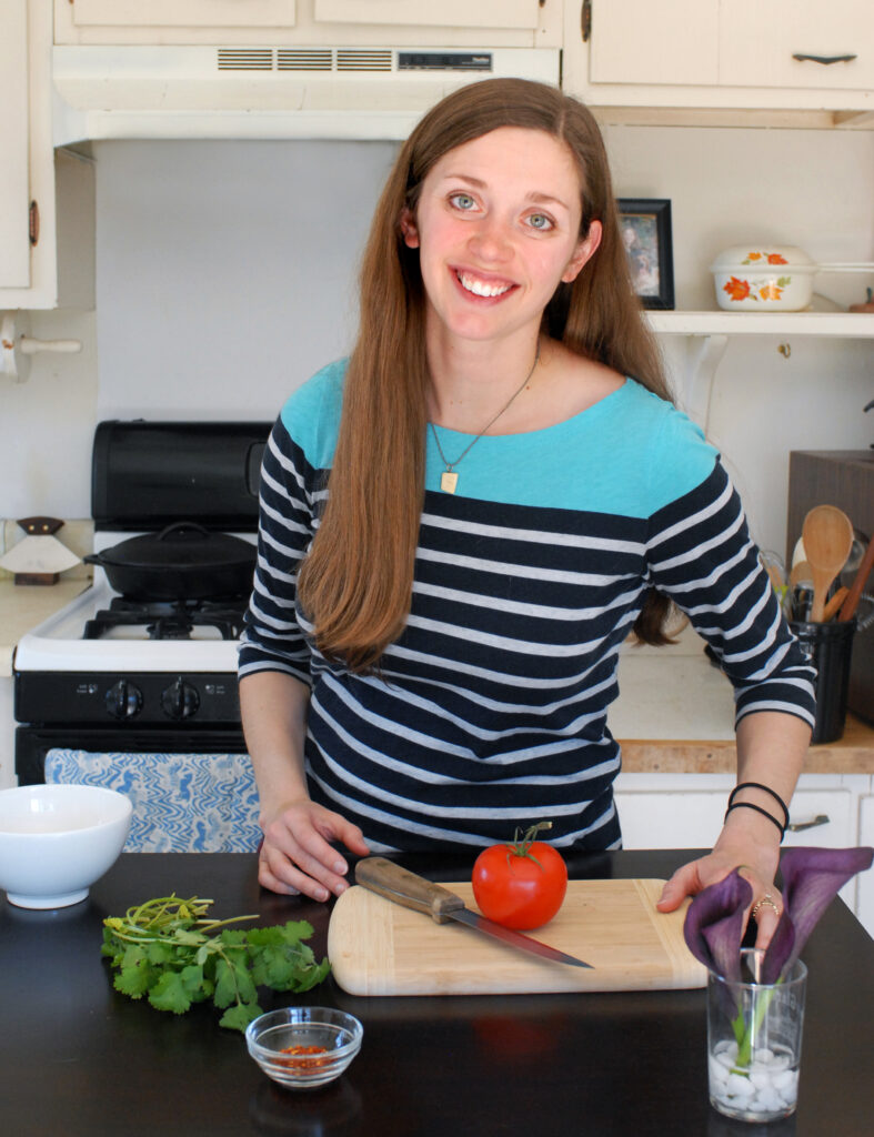 Welcome to Alison's Allspice! I post pescetarian, vegetarian and vegan recipes for everyone to enjoy. Cheers!